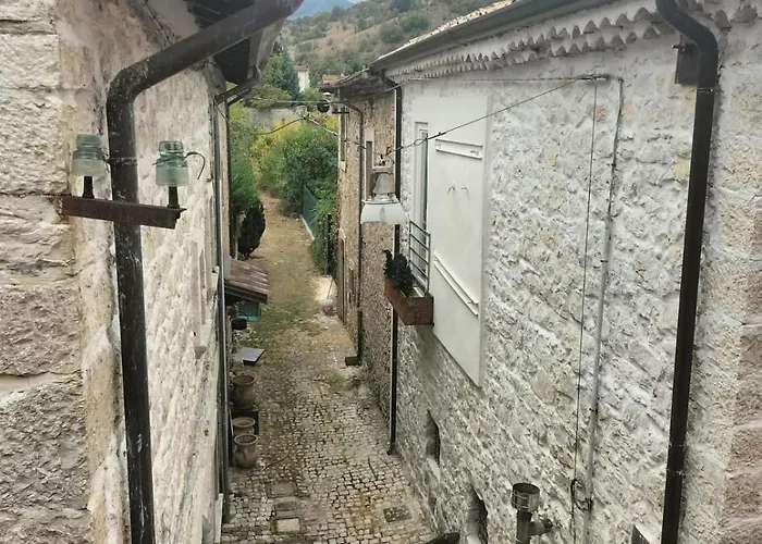 Capanna Canapina Apartman Alfedena